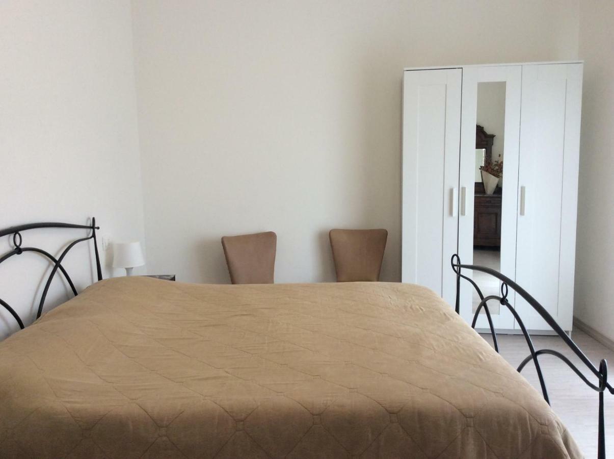 Portese La Terrazza Di Piero Apartamento San Felice del Benaco